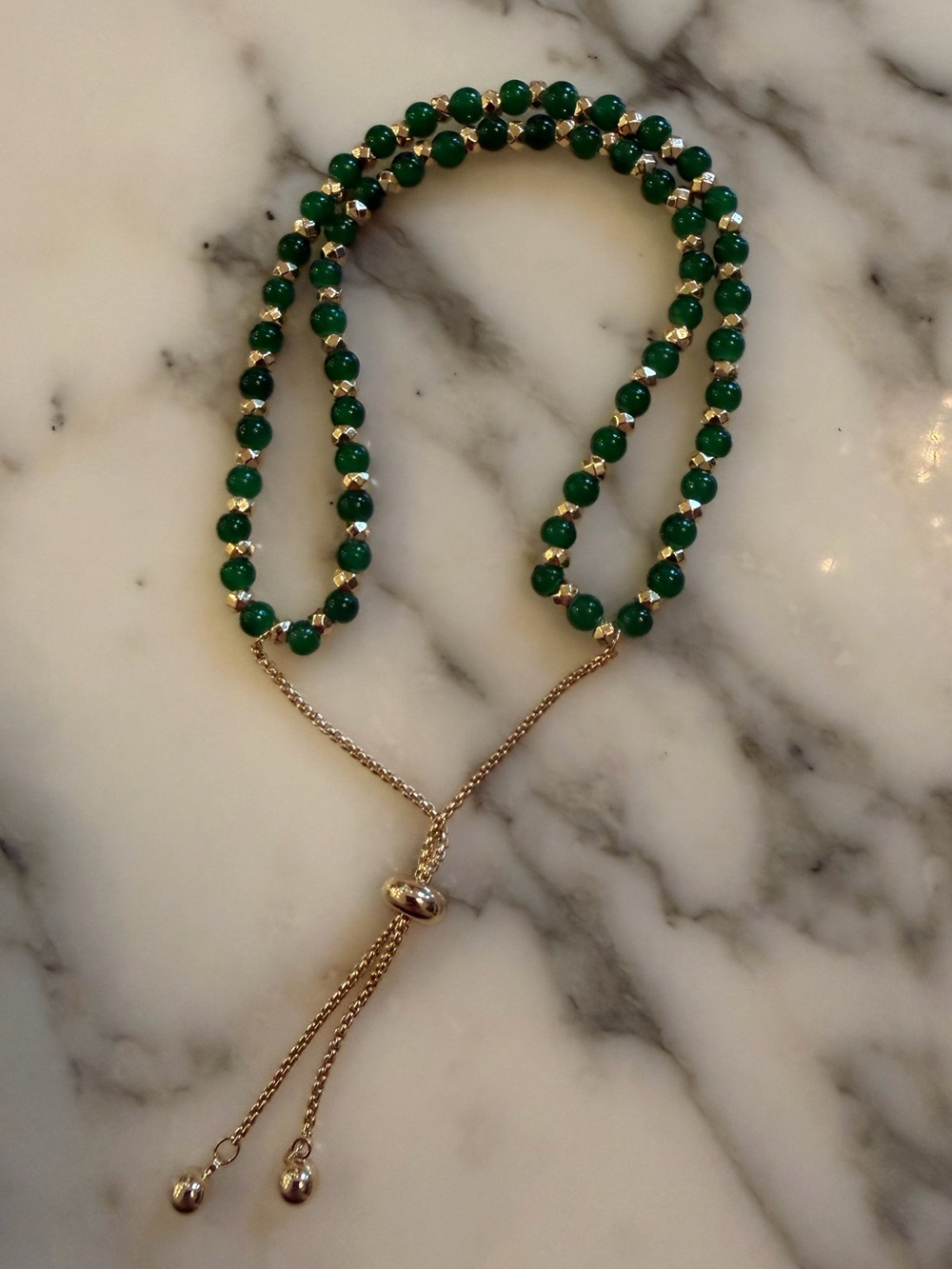 NWOT Leith Gold Tone and Green Beaded Adjustable Bracelet